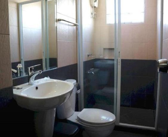 Makati Boutique Hotel Near Naia Airport Terminal 3 Edsa Pasay Cbd Makati City Buitenkant foto